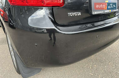 Хэтчбек Toyota Auris 2008 в 