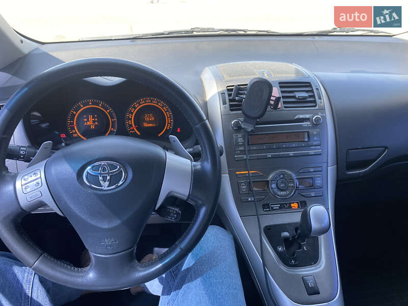 Хэтчбек Toyota Auris 2007 в Харькове