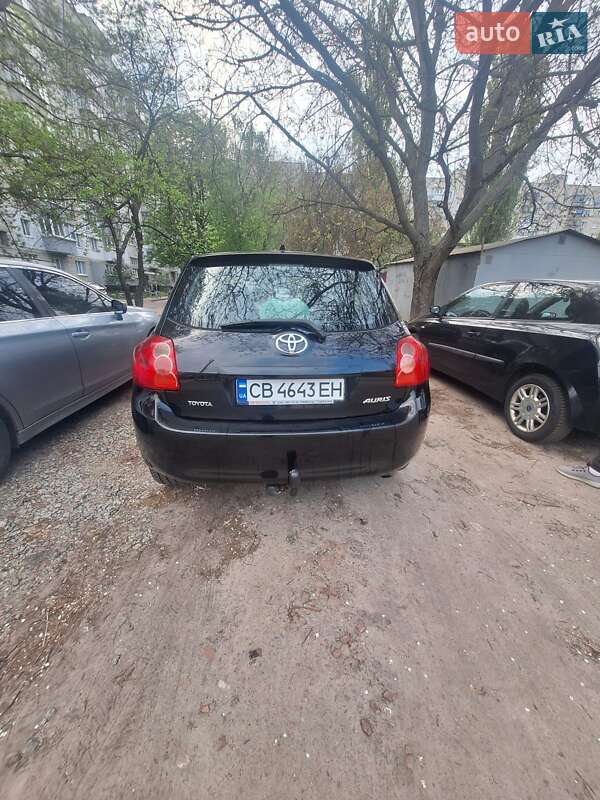 Хэтчбек Toyota Auris 2008 в Броварах