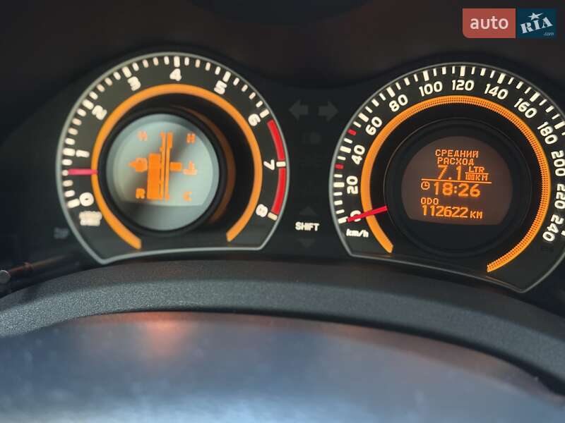 Хетчбек Toyota Auris 2012 в Черкасах