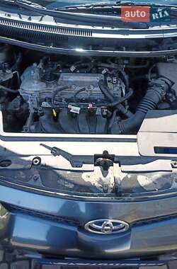 Хэтчбек Toyota Auris 2008 в 