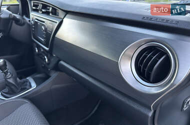Універсал Toyota Auris 2014 в 