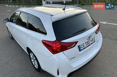 Універсал Toyota Auris 2014 в 