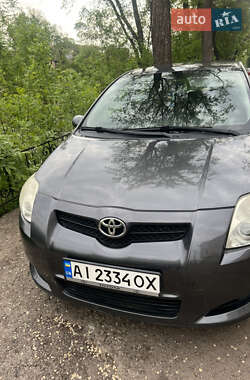 Хэтчбек Toyota Auris 2007 в Кривом Роге
