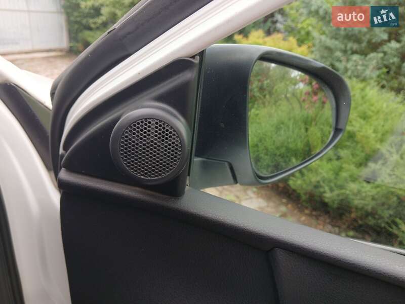 Універсал Toyota Auris 2014 в Києві