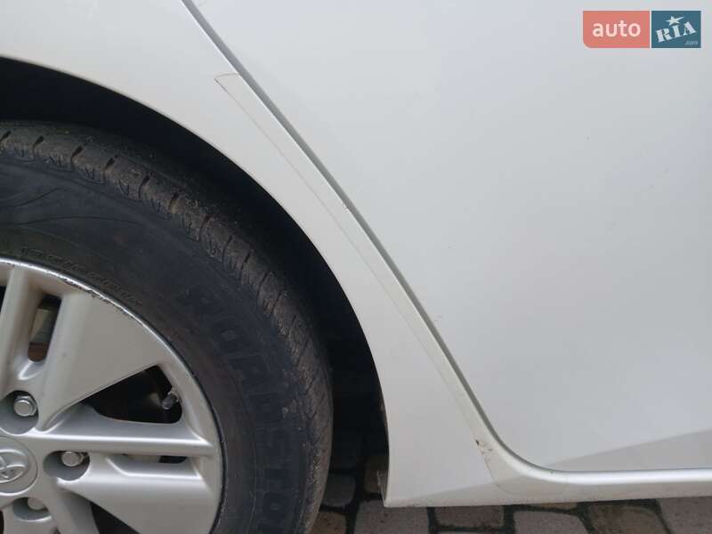 Універсал Toyota Auris 2014 в Києві