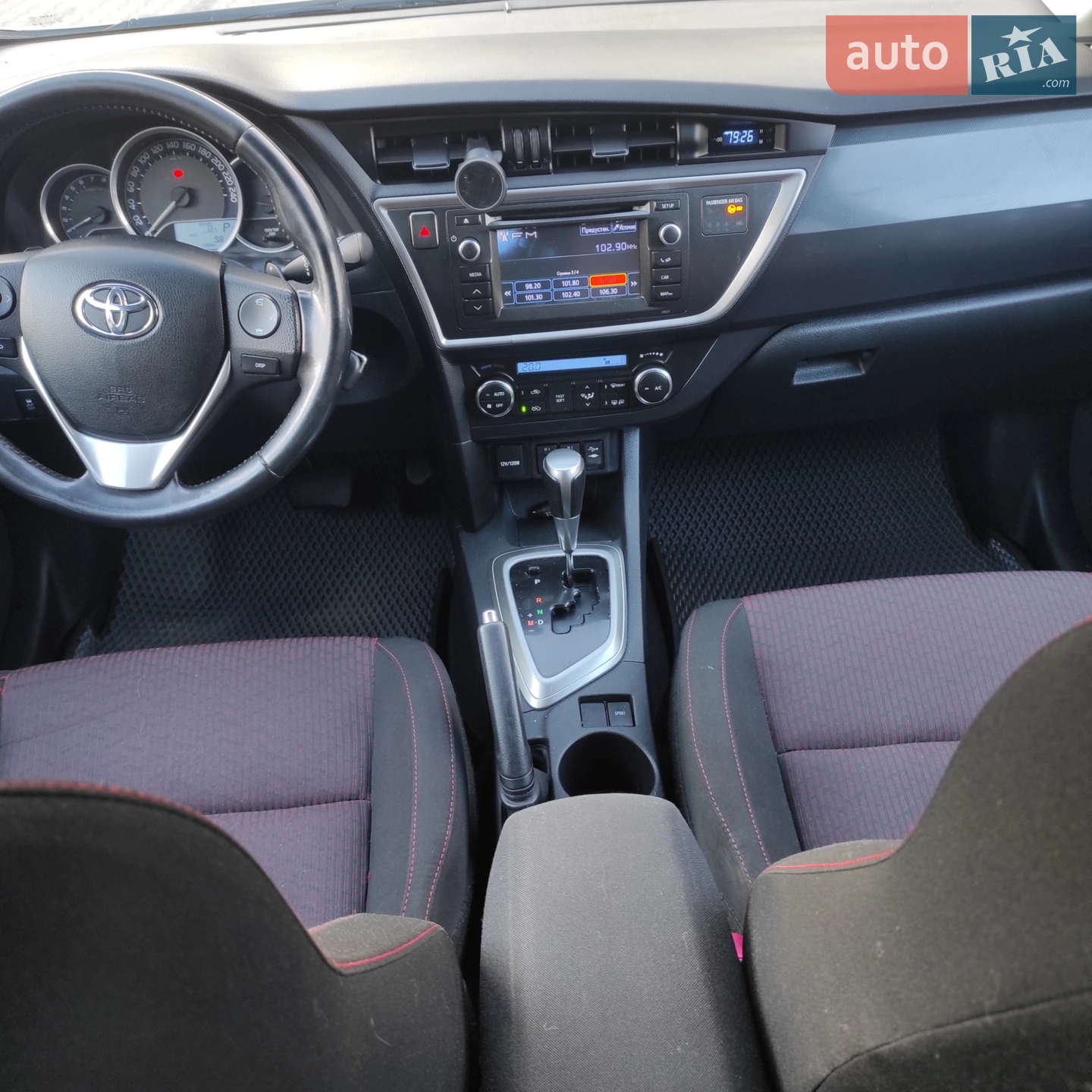 2013 Toyota Auris - мініатюра 8