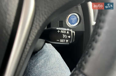 Универсал Toyota Auris 2014 в 