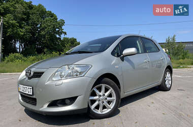 Хетчбек Toyota Auris 2007 в 