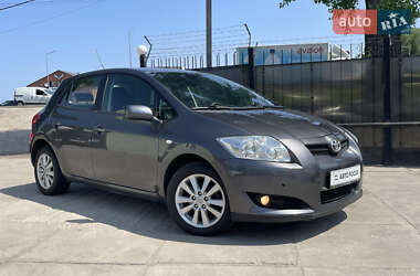 Хэтчбек Toyota Auris 2008 в Киеве