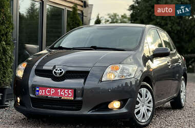 Хэтчбек Toyota Auris 2008 в Дрогобыче