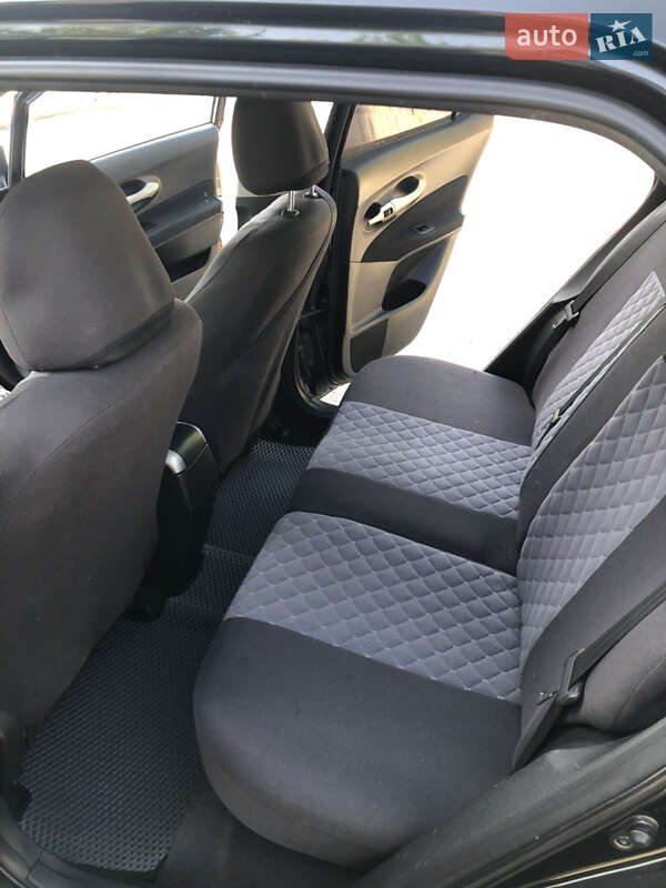 Хэтчбек Toyota Auris 2008 в Одессе