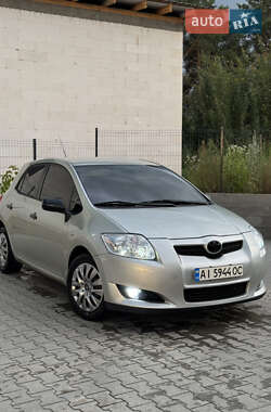 Хэтчбек Toyota Auris 2007 в Ирпене