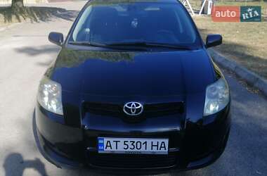 Хетчбек Toyota Auris 2008 в Івано-Франківську
