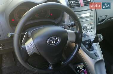 Хетчбек Toyota Auris 2008 в Івано-Франківську