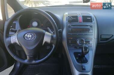 Хетчбек Toyota Auris 2008 в Івано-Франківську