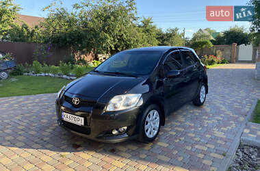 Хетчбек Toyota Auris 2008 в Бобровиці