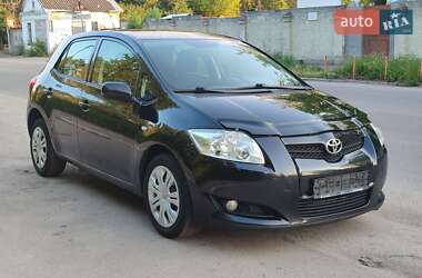 Хэтчбек Toyota Auris 2008 в Желтых Водах