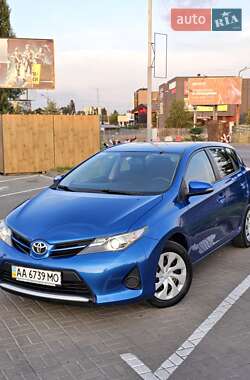 Хетчбек Toyota Auris 2013 в Києві
