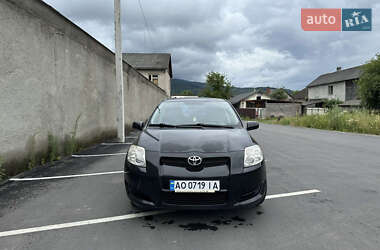 Хэтчбек Toyota Auris 2008 в Ужгороде
