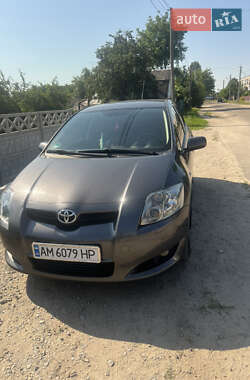 Хэтчбек Toyota Auris 2007 в Коростышеве