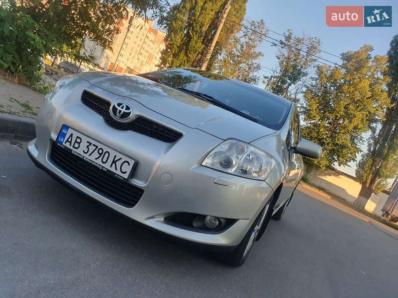 Хэтчбек Toyota Auris 2007 в Виннице