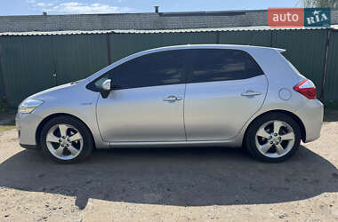 Хэтчбек Toyota Auris 2010 в Харькове