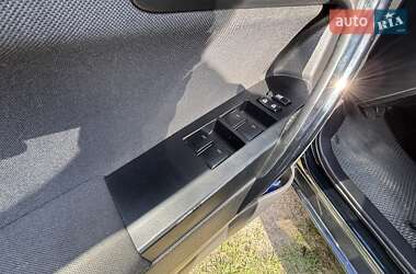 Универсал Toyota Auris 2015 в Ахтырке