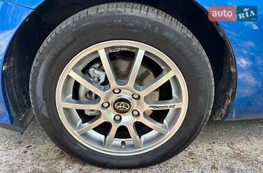 Хетчбек Toyota Auris 2010 в 