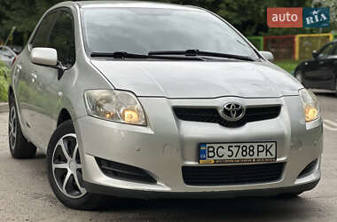Хетчбек Toyota Auris 2008 в Львові