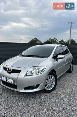 Хэтчбек Toyota Auris 2008 в Миргороде