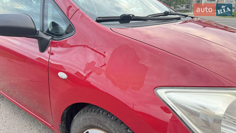 Хэтчбек Toyota Auris 2009 в Новоселице