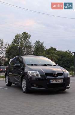 Хетчбек Toyota Auris 2007 в Ужгороді