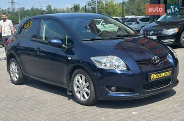 Хэтчбек Toyota Auris 2008 в Черновцах
