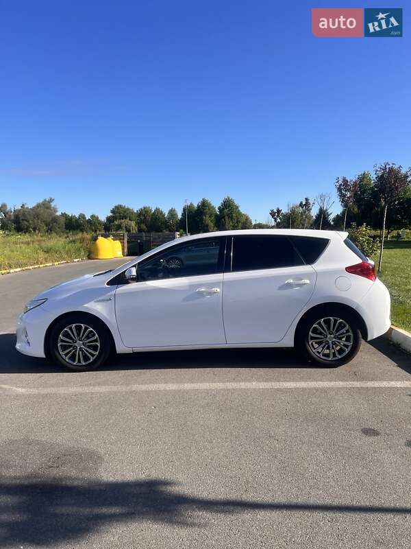 Хетчбек Toyota Auris 2013 в Києві фото 7 Хетчбек Toyota Auris 2013 в Києві