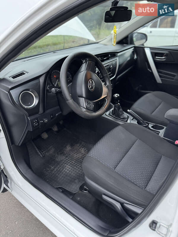 Хэтчбек Toyota Auris 2013 в Хмельницком фото 9 Хэтчбек Toyota Auris 2013 в Хмельницком