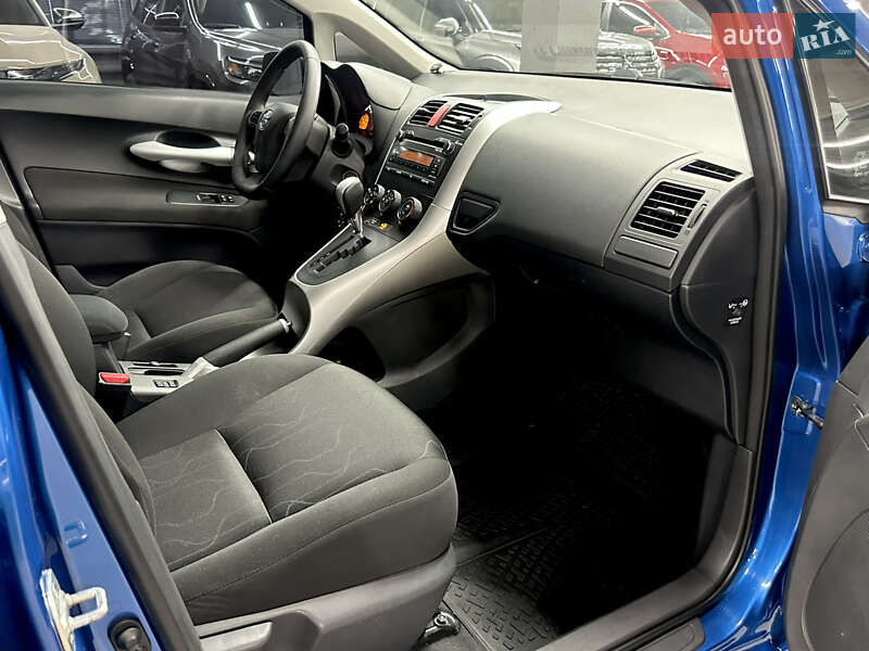 Хэтчбек Toyota Auris 2011 в Харькове фото 23 Хэтчбек Toyota Auris 2011 в Харькове