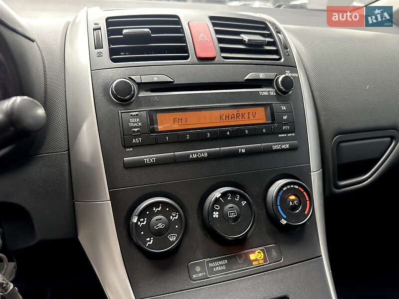Хэтчбек Toyota Auris 2011 в Харькове фото 27 Хэтчбек Toyota Auris 2011 в Харькове