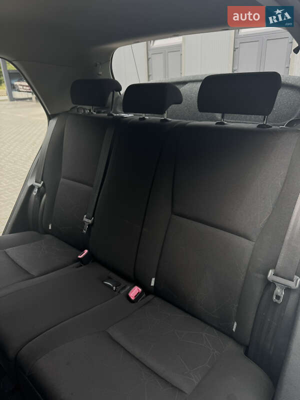 Хэтчбек Toyota Auris 2008 в Дрогобыче фото 7 Хэтчбек Toyota Auris 2008 в Дрогобыче