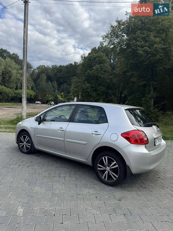 Хэтчбек Toyota Auris 2008 в Дрогобыче фото 13 Хэтчбек Toyota Auris 2008 в Дрогобыче