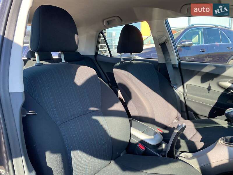 Хэтчбек Toyota Auris 2008 в Львове