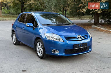Хетчбек Toyota Auris 2012 в П'ятихатках