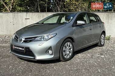Хетчбек Toyota Auris 2012 в Києві