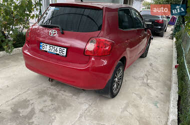 Хэтчбек Toyota Auris 2007 в 
