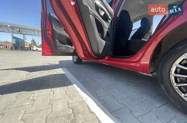 Хэтчбек Toyota Auris 2007 в 