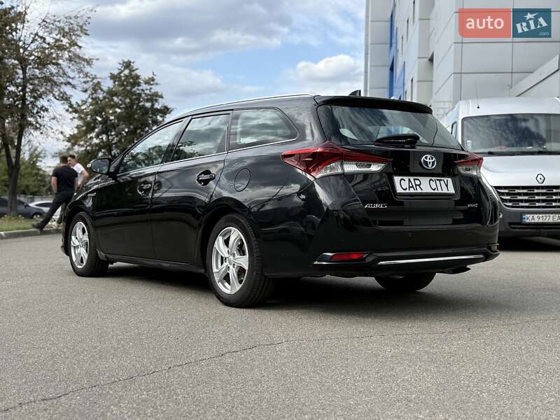 Універсал Toyota Auris 2018 в Києві фото 5 Універсал Toyota Auris 2018 в Києві