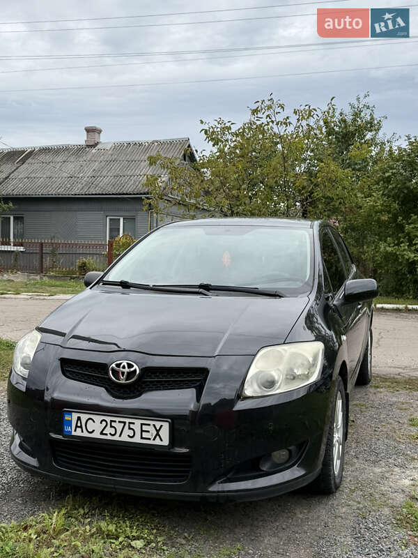 Хэтчбек Toyota Auris 2008 в Рокитном фото 3 Хэтчбек Toyota Auris 2008 в Рокитном