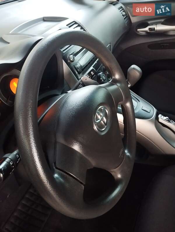 Хэтчбек Toyota Auris 2008 в Одессе
