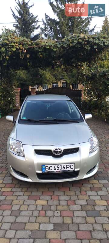 Хэтчбек Toyota Auris 2007 в Городке фото 4 Хэтчбек Toyota Auris 2007 в Городке