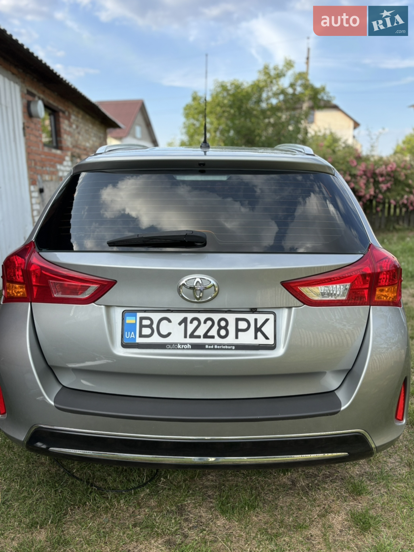 2014 Toyota Auris - мініатюра 8